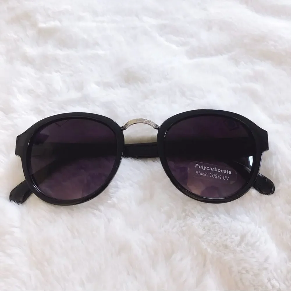Mya Black & Silver Round Fashion Sunglasses
